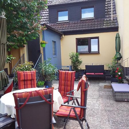 Ferienwohnung In Gartenlandschaft Kassel Exteriör bild