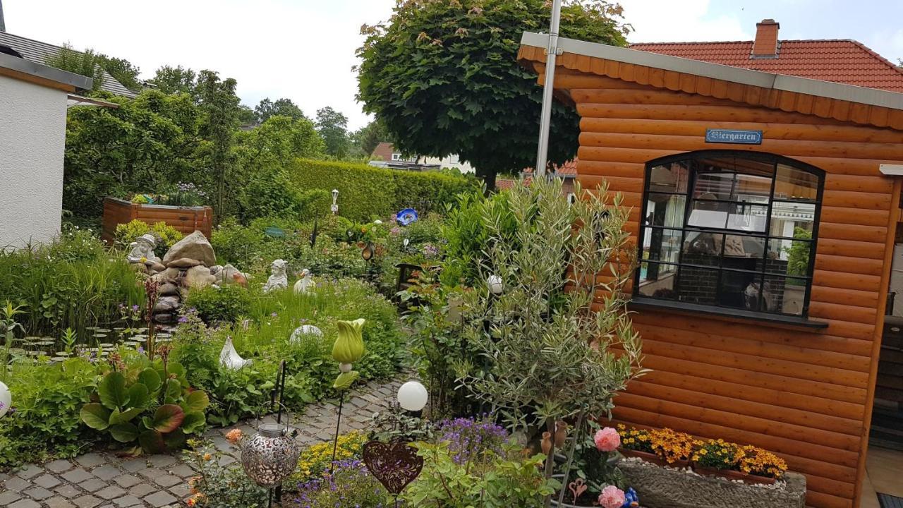 Ferienwohnung In Gartenlandschaft Kassel Exteriör bild